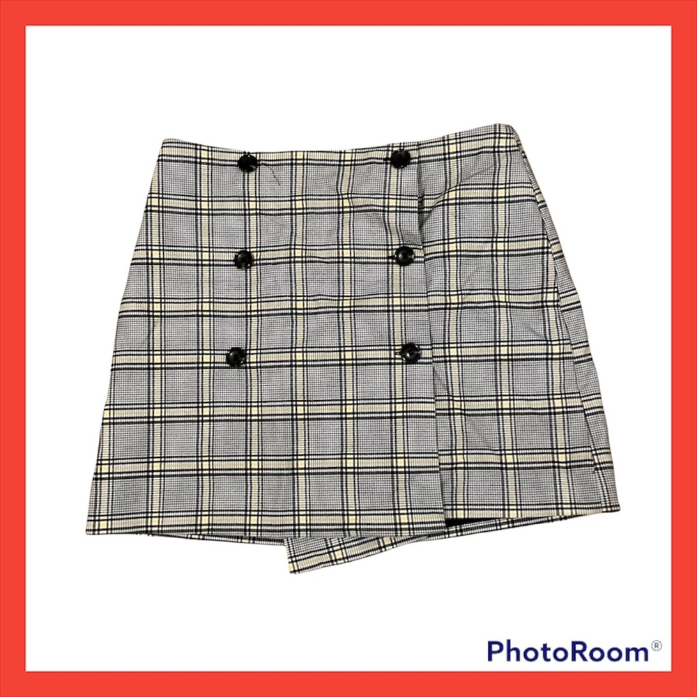 H&M Plaid Mini Skirt in Black, White, Yellow